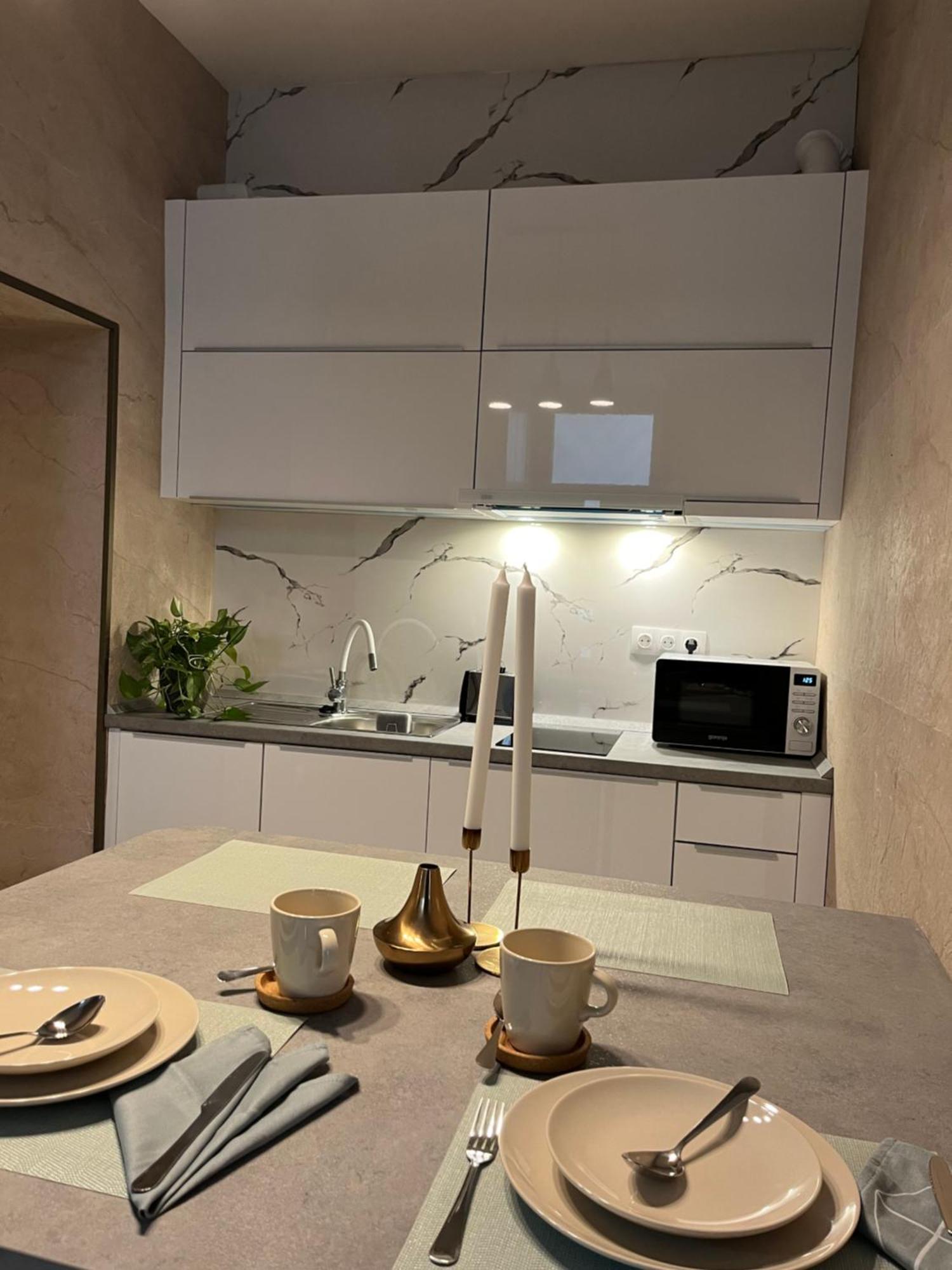 S8 Downtown Apartments With Optional Garage Budapest Esterno foto